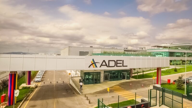 Adel Kalemcilik, The Walt Disney Company eserlerinin satışına başlıyor…