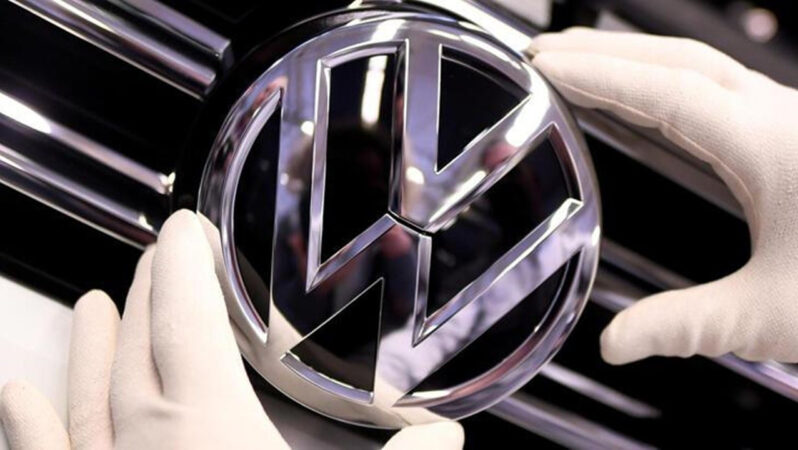 Alman Bakan’dan Volkswagen’e ucuz araba daveti