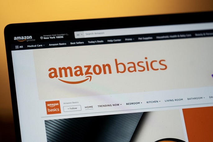 Amazon ve Meta, Trump ile Bağlantıları Düzeltme Peşinde