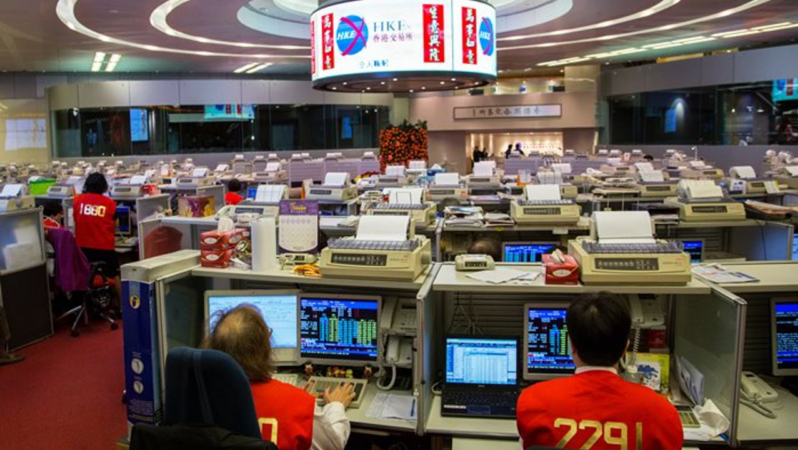 Çinli yatırımcılardan Hong Kong’da rekor pay alımı!