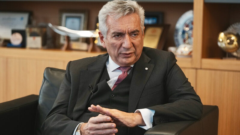 “İstikrarlı bir kur Türkiye için en kıymetli ihtiyaç”