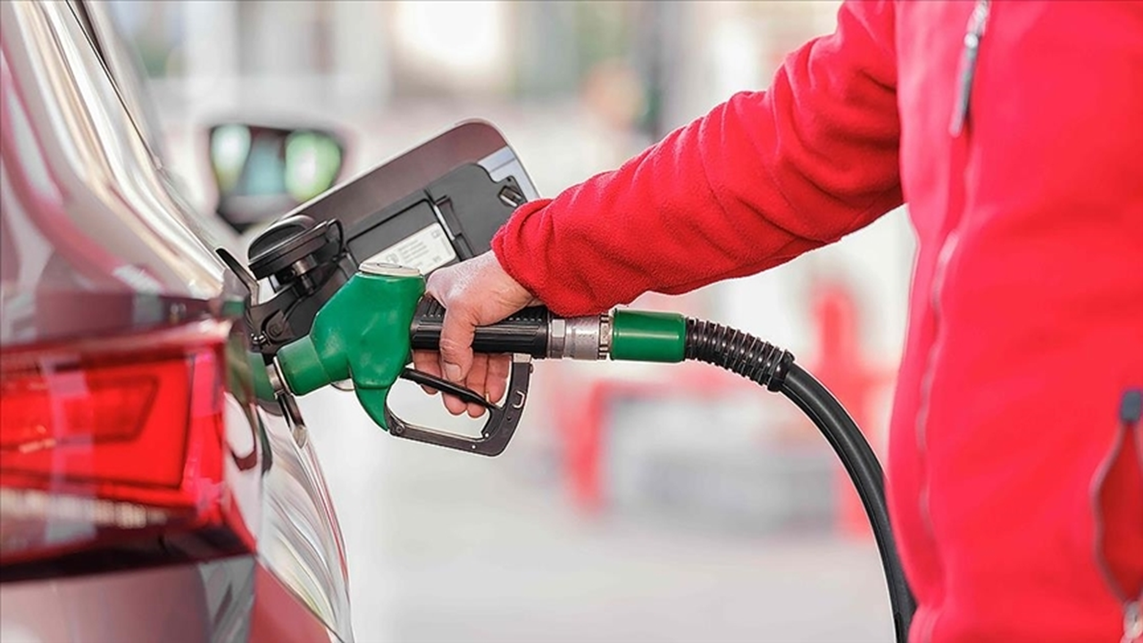 Petrol istasyonlarına müjde! UTTS hizmet bedeli 5 yılda bir ödenecek