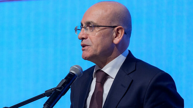 Şimşek: Programı kararlılıkla uygulayacağız, siz de bunu dikkate alın