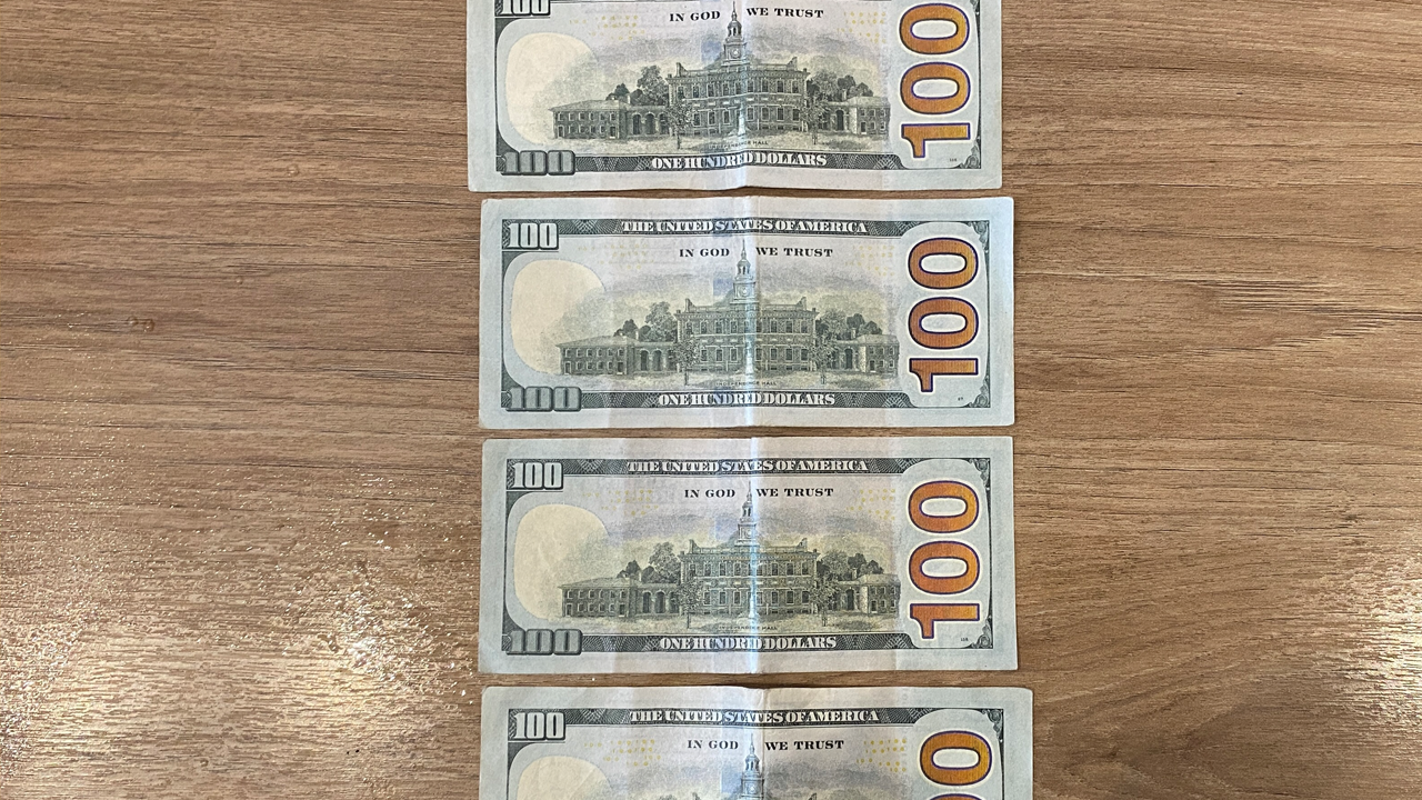 14 bin liralık alışveriş için ödemeyi dolar olarak aldı, bozdurmaya kalkınca hayatının şokunu yaşadı