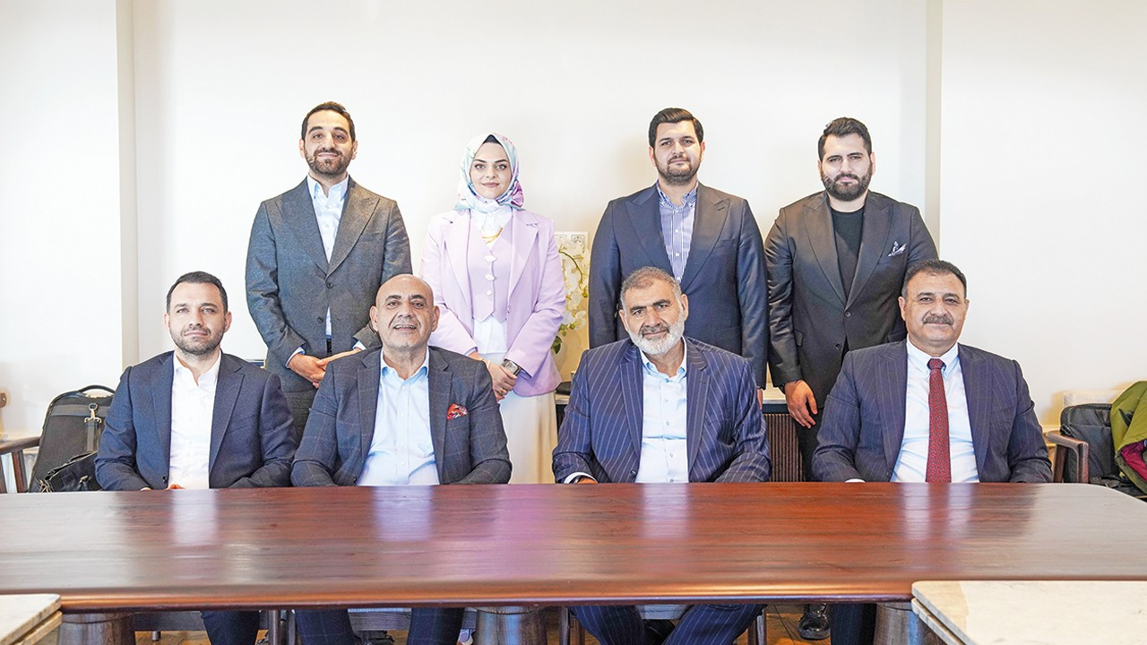 Fuzul Holding Başkanı Akbal:Türkiye’nin havası nasıl olursa olsun bizim havamız daima âlâ