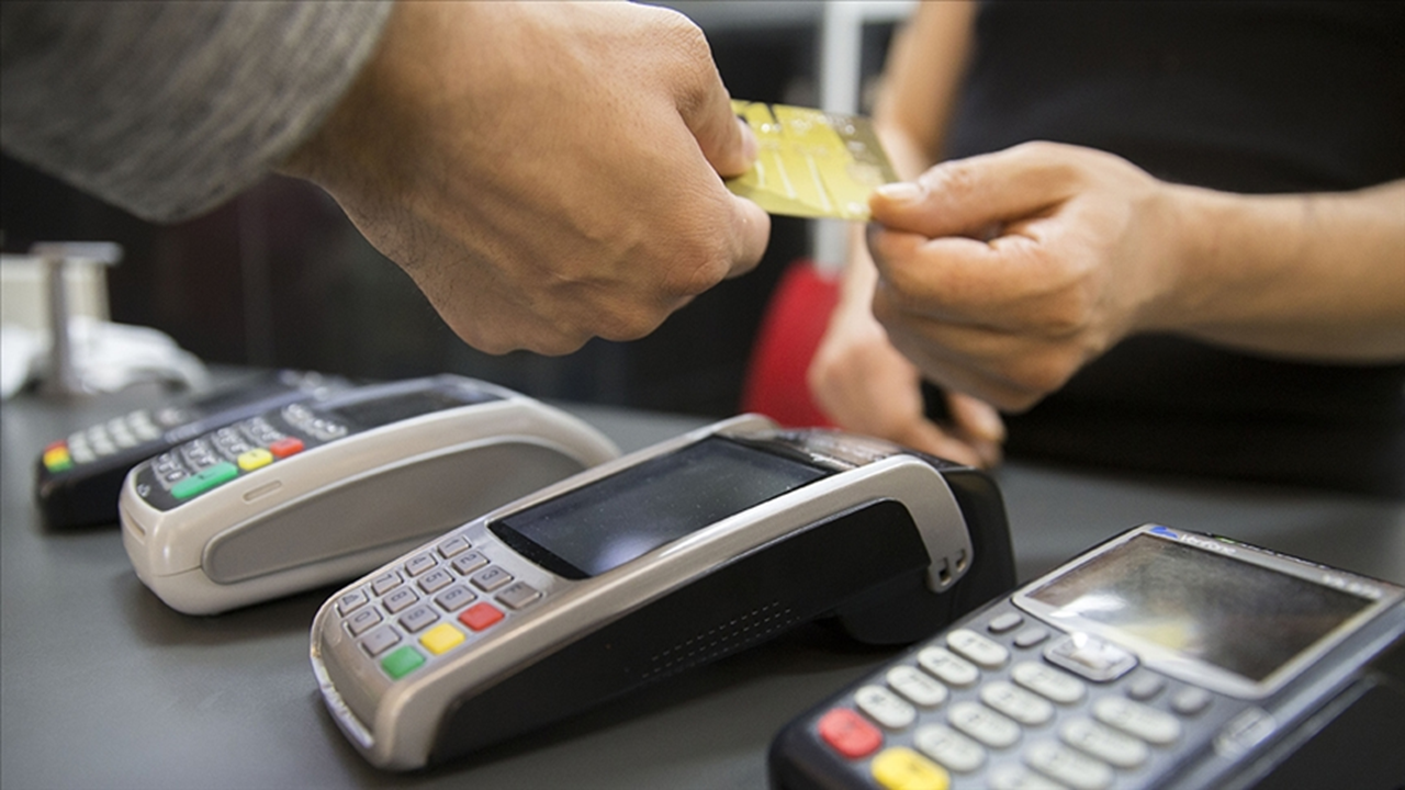 İç talepte bariz yavaşlama: Kartlı harcamada son 3 yılın en düşük artışı!