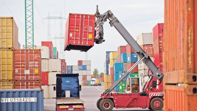 İhracatçı yeni fırsatlar için Trump’ın Çin atılımını bekliyor