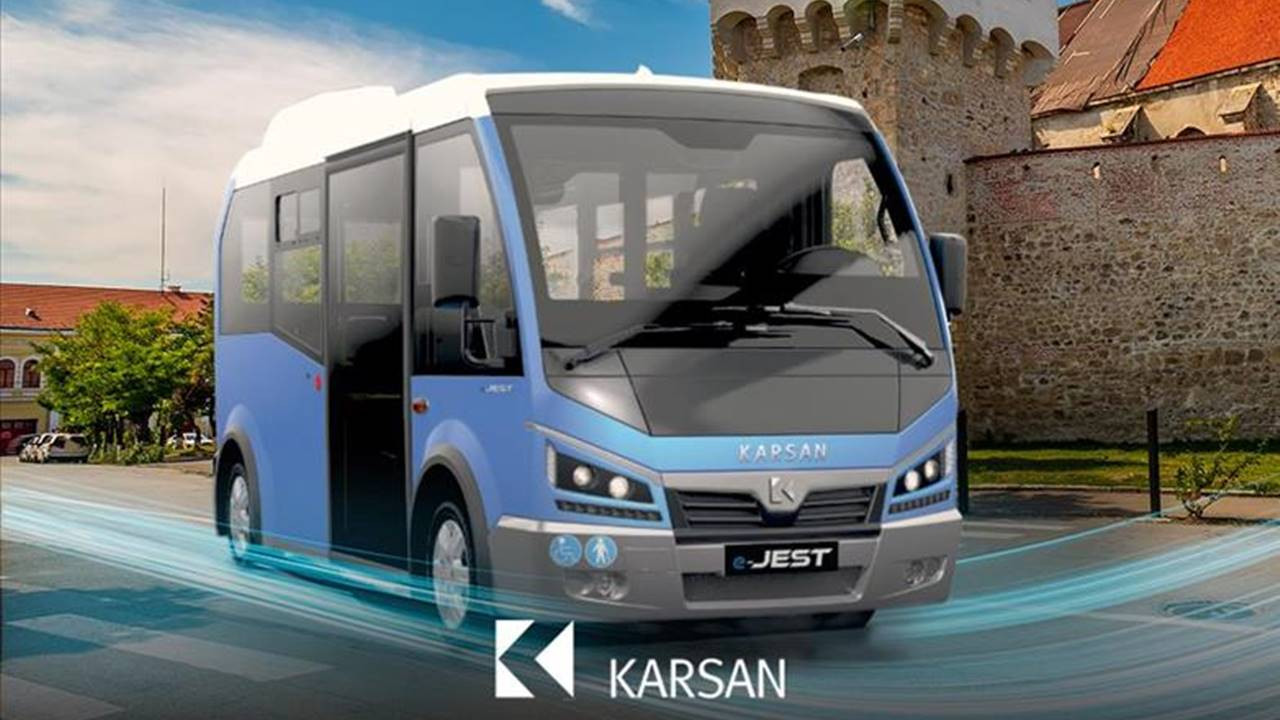 Karsan’ın yerli elektrikli minibüsü artık Floransa sokaklarında