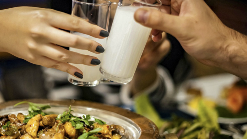 ÖTV ile 965 lira olan rakının 591 lirası vergi