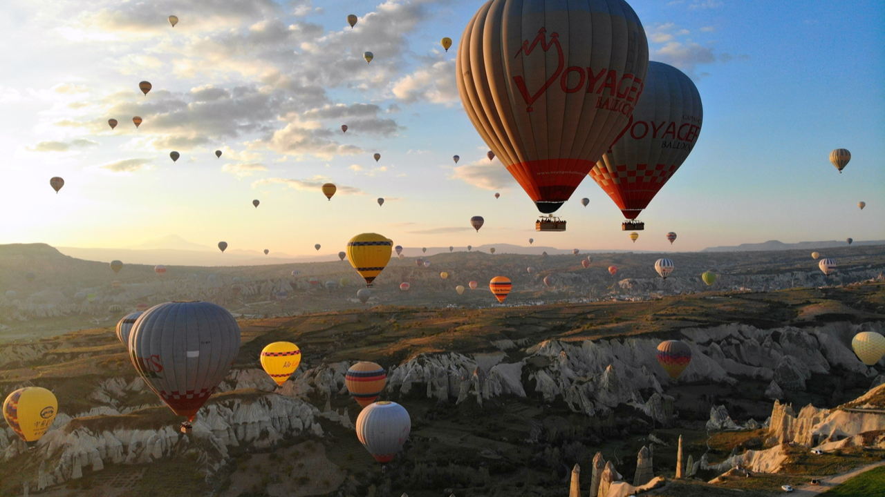 Sıcak hava balonu yolcu sayısıyla Türkiye yeni rekoruna imza attı