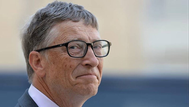 Bill Gates’in Bağışları ve Sosyal Medya Üzerine Görüşleri
