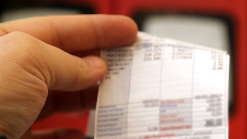 EPDK Başkanı Yılmaz, elektrikte yeni düzenleme iletisi: Fazla kullanan maliyetini ödeyecek, artırım yok