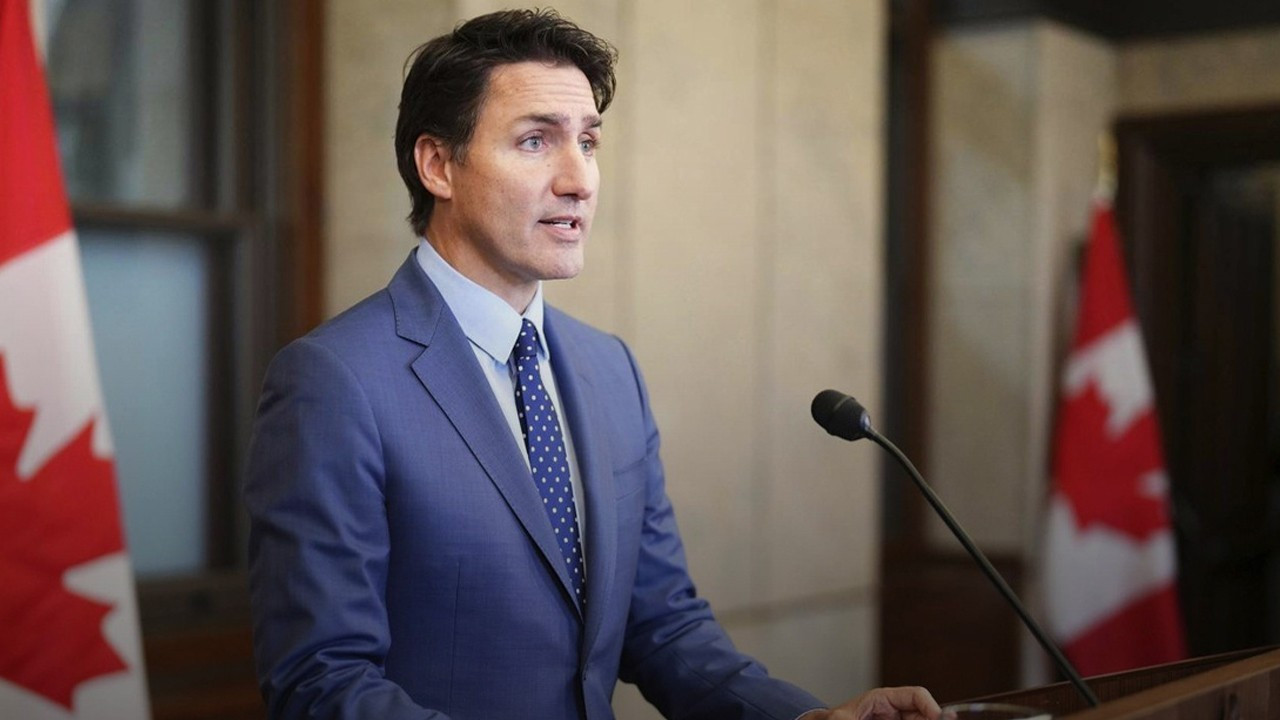Justin Trudeau’dan ABD’ye Gümrük Vergisi Tepkisi