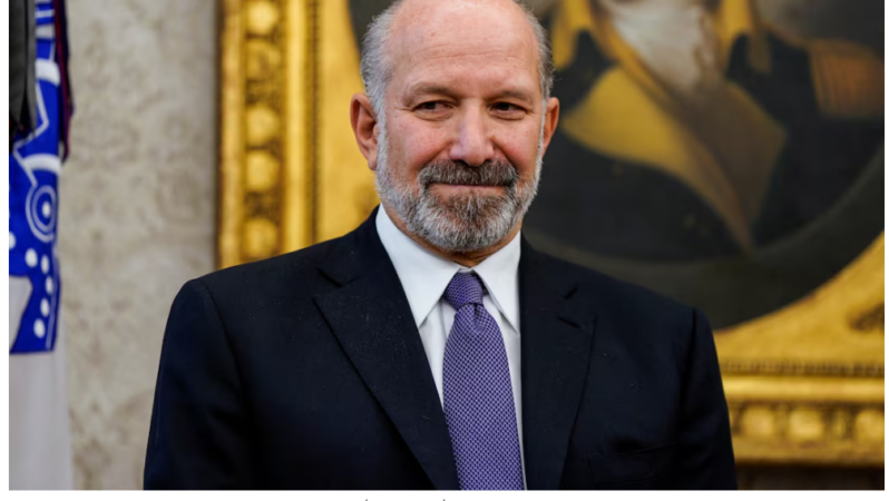 Beyaz Saray’dan piyasaları rahatlatan açıklama:  Kanada ve Meksika’ya ithalat vergileri hafifletilecek