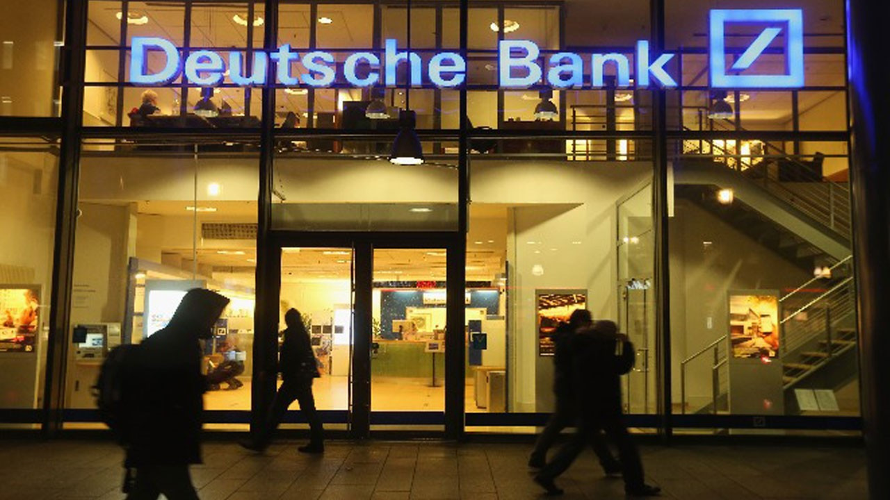 ECB ve Deutsche Bank birbirine düştü