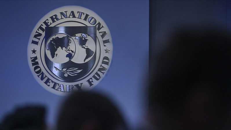 IMF’den Ukrayna’ya yeni dayanak: 400 milyon dolar onaya sunuldu