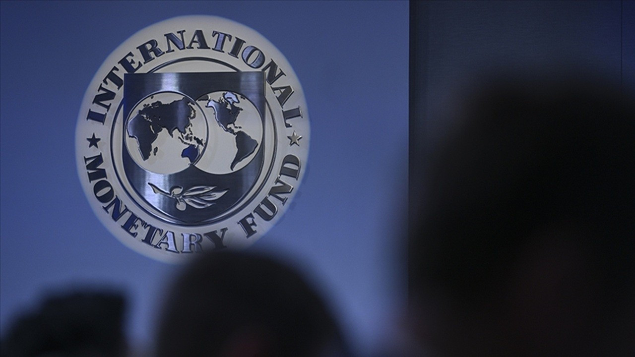 IMF’den Ukrayna’ya yeni dayanak: 400 milyon dolar onaya sunuldu